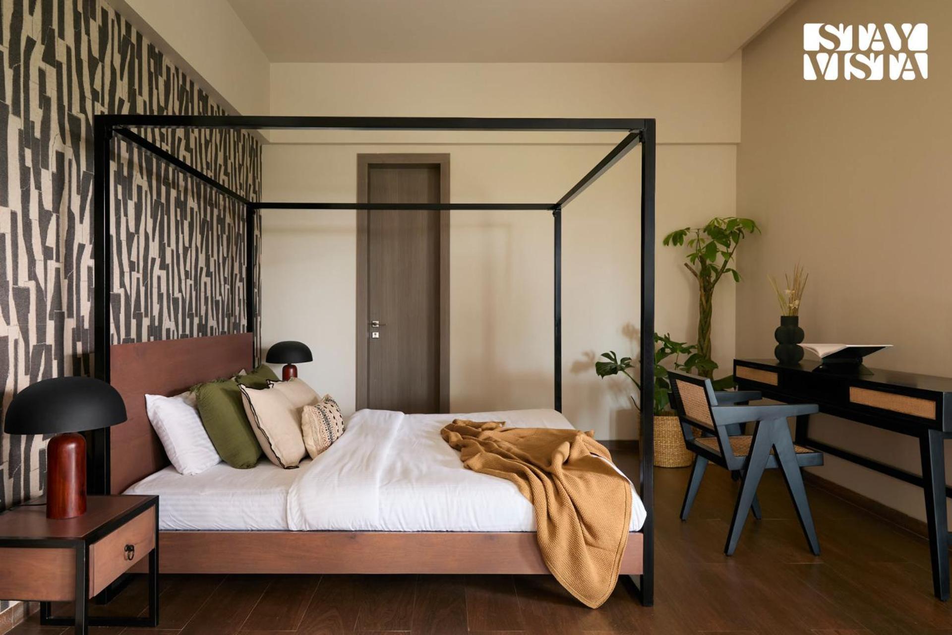 Reflection House By Stayvista With Pool, Terrace Bar, Indoor Games & Exquisite Interiors In A Nutshell アリバグ エクステリア 写真